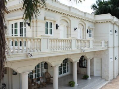 MAJESTUOSA CASA ESTILO FRANCES