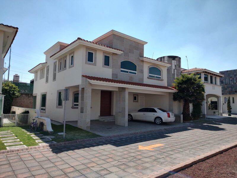 Linda casa en venta